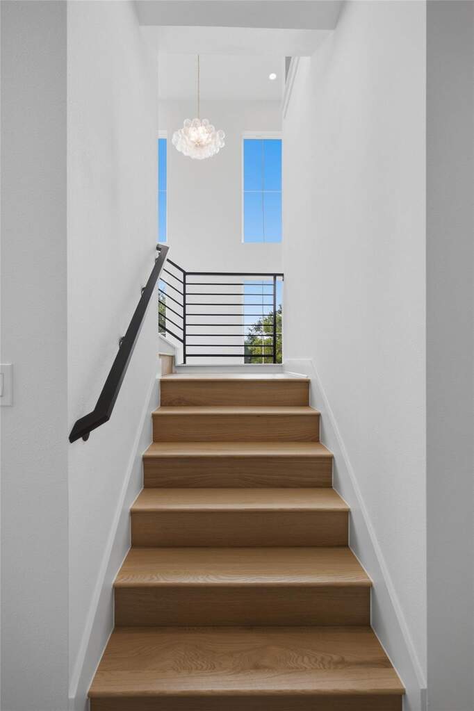 4 Bedroom Single Family Home/House's Image 24