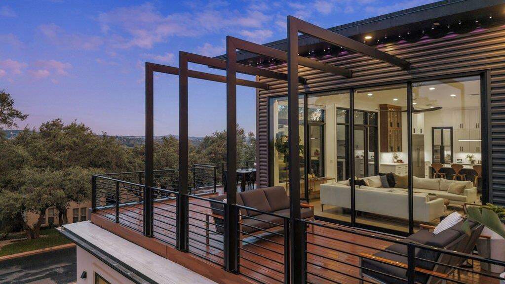 4 Bedroom Single Family Home/House's Image 30