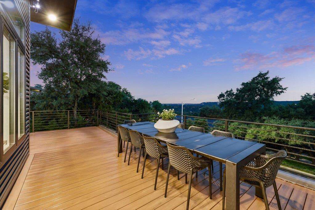 4 Bedroom Single Family Home/House's Image 34