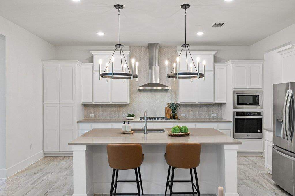 4 Bedroom Single Family Home/House's Image 13
