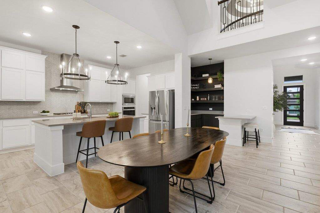 4 Bedroom Single Family Home/House's Image 22