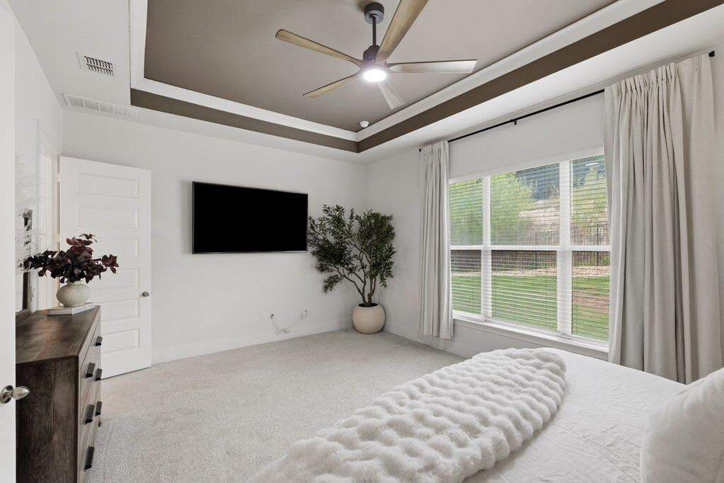4 Bedroom Single Family Home/House's Image 27