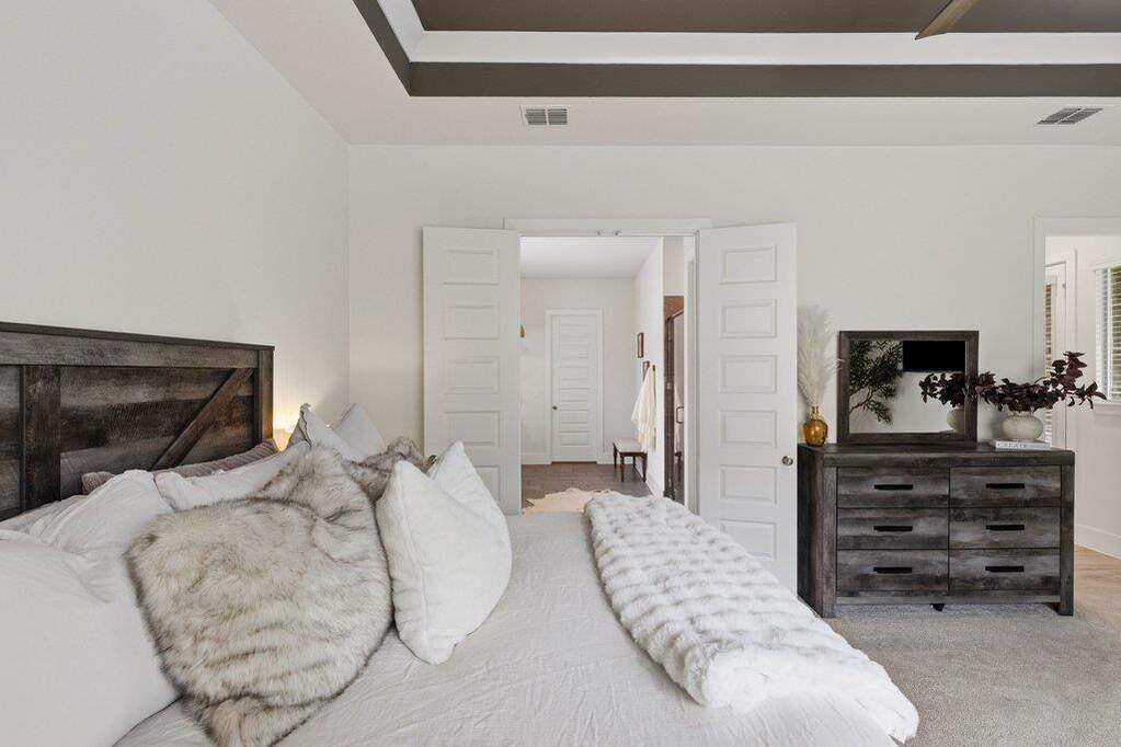 4 Bedroom Single Family Home/House's Image 28