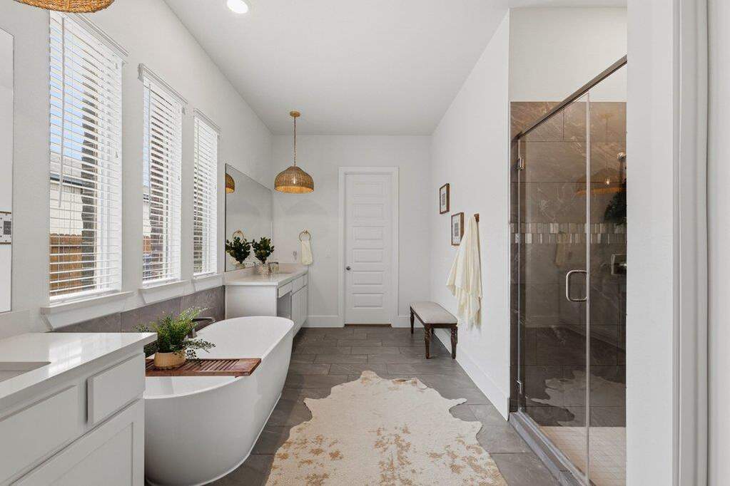 4 Bedroom Single Family Home/House's Image 29