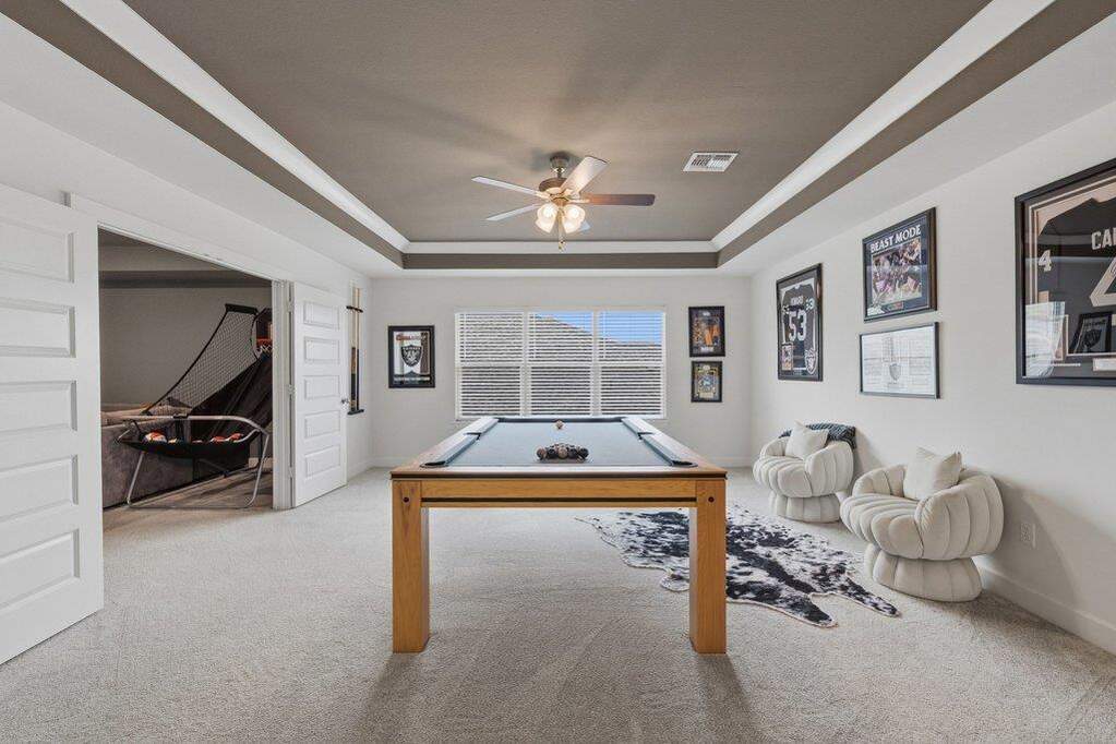 4 Bedroom Single Family Home/House's Image 33