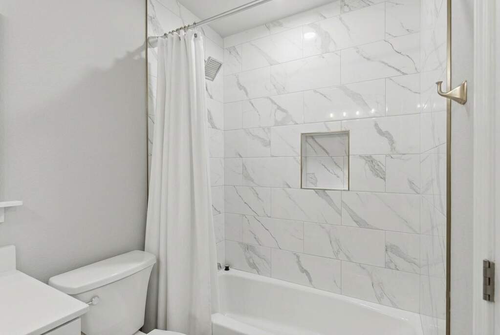 4 Bedroom Single Family Home/House's Image 21