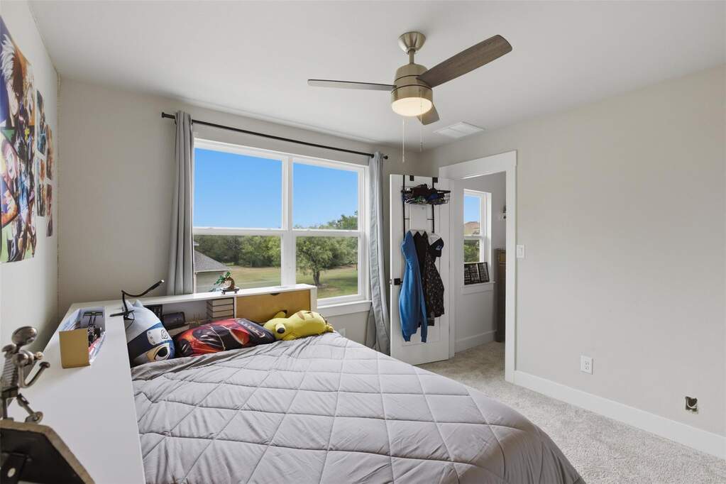 4 Bedroom Single Family Home/House's Image 22
