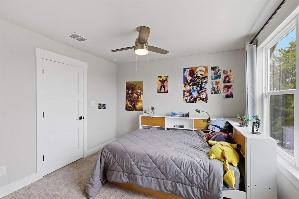 4 Bedroom Single Family Home/House's Image 23