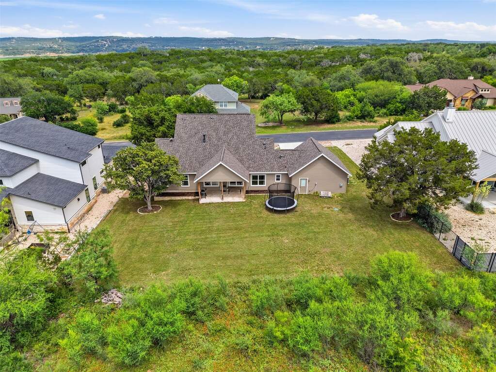 4 Bedroom Single Family Home/House's Image 25