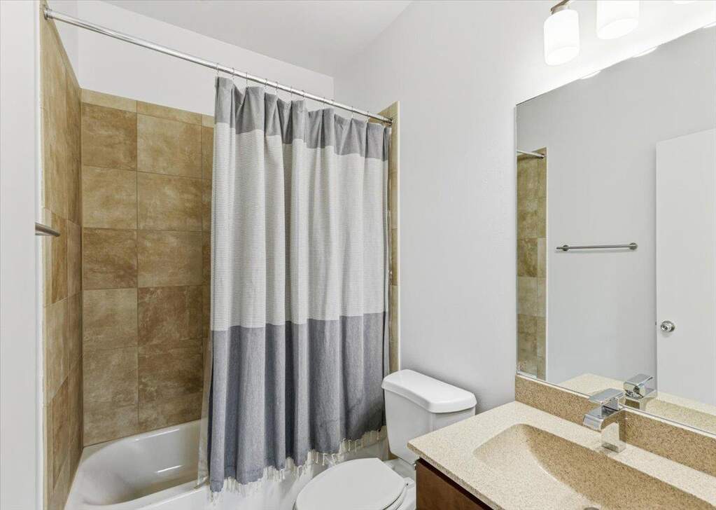2 Bedroom Single Family Home/House's Image 20