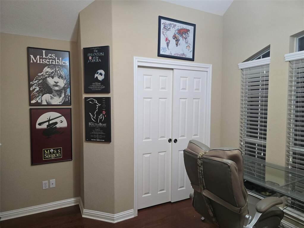 3 Bedroom Single Family Home/House's Image 13