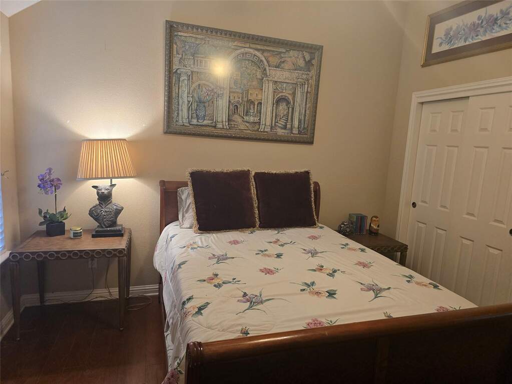 3 Bedroom Single Family Home/House's Image 17
