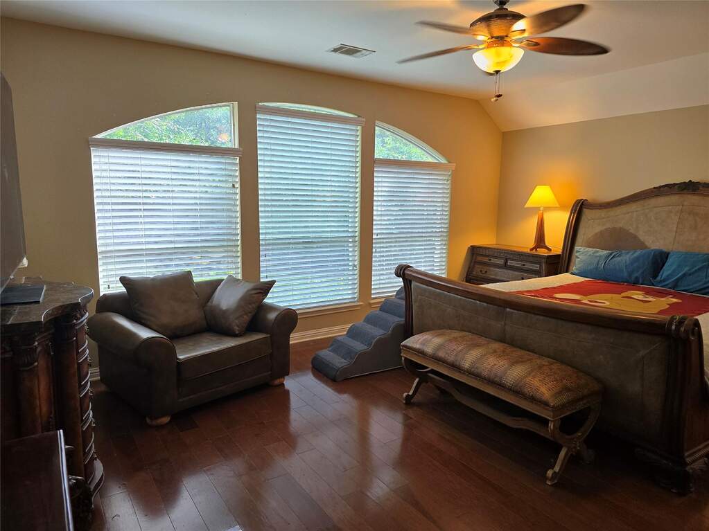 3 Bedroom Single Family Home/House's Image 20