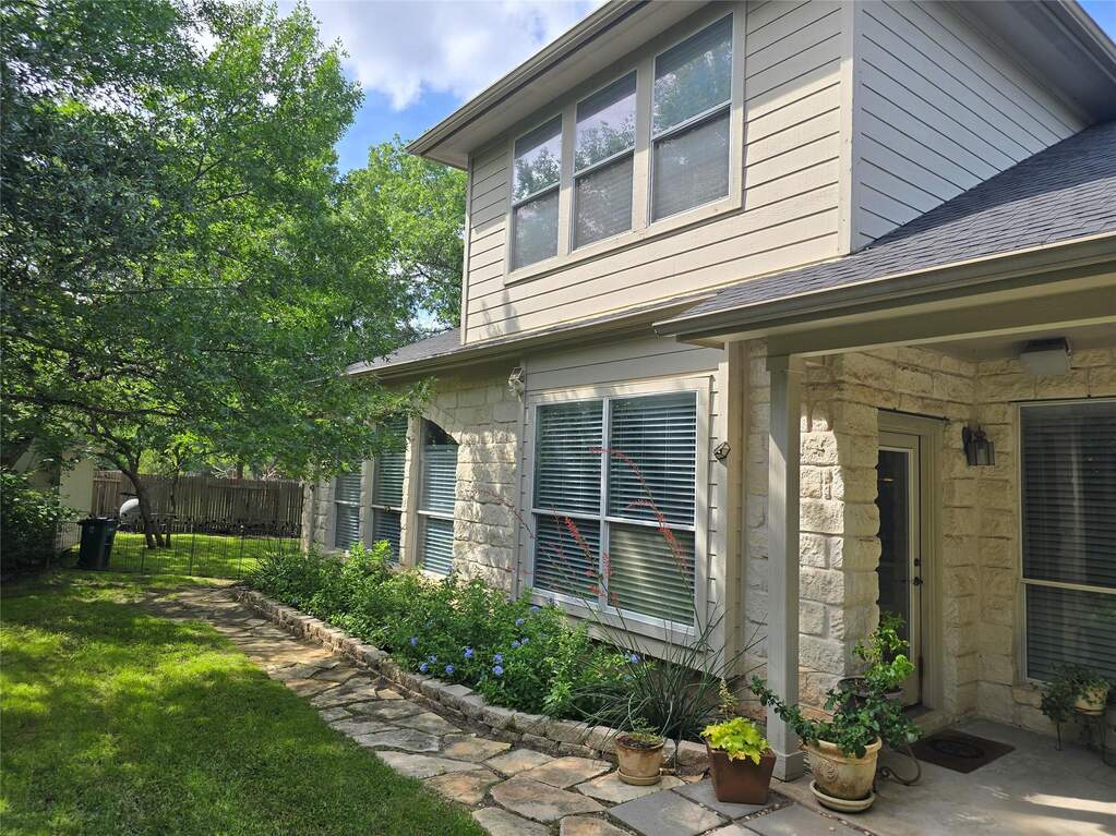 3 Bedroom Single Family Home/House's Image 26