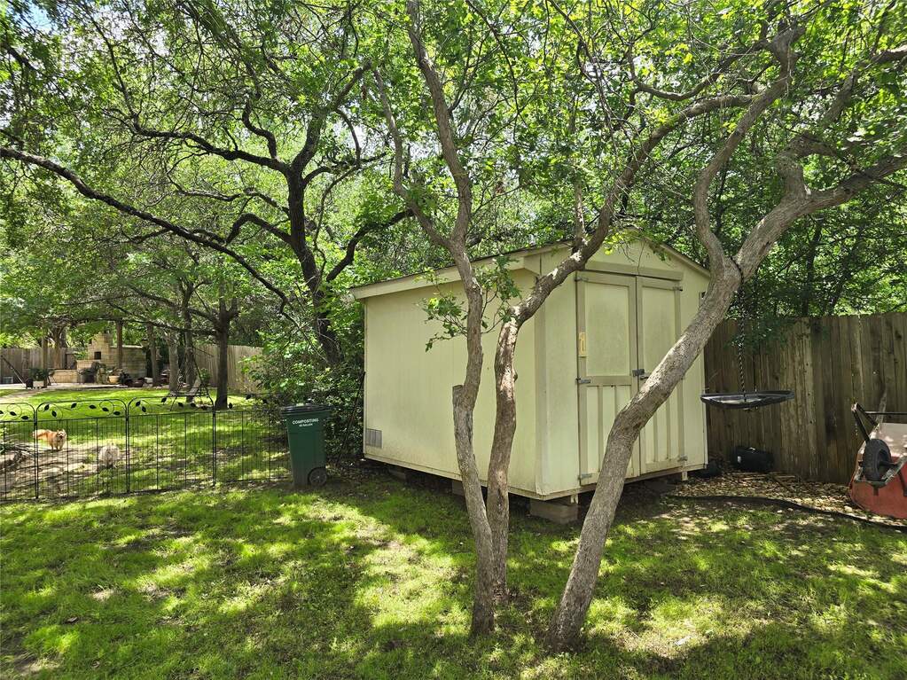 3 Bedroom Single Family Home/House's Image 30