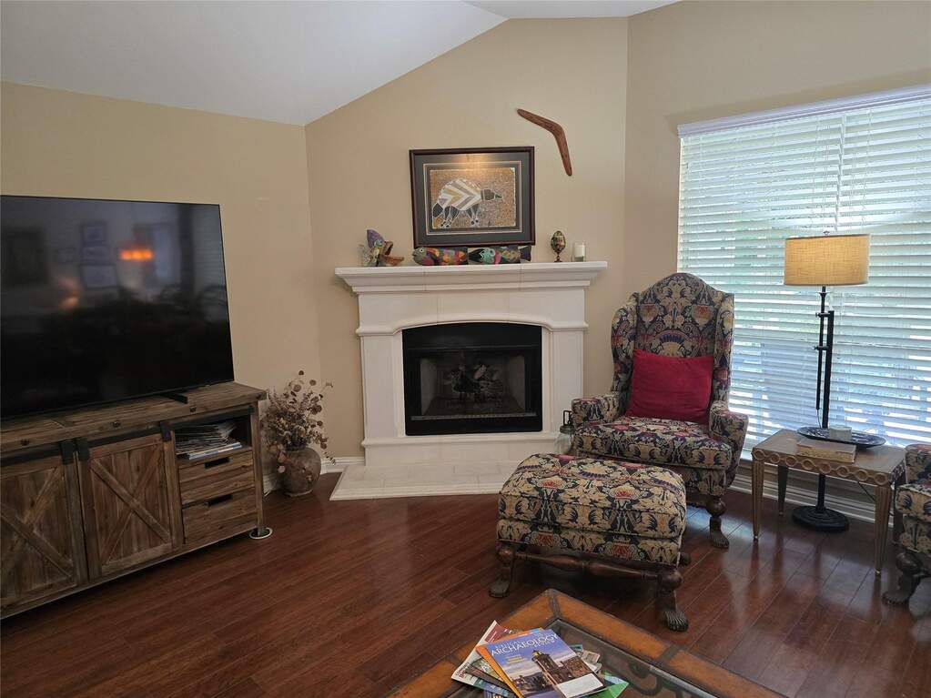 3 Bedroom Single Family Home/House's Image 3