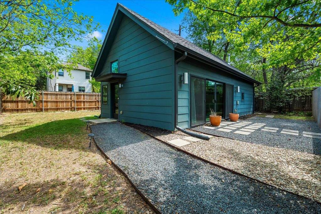 Single family home