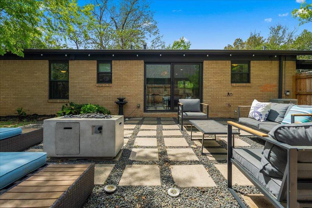 4 Bedroom Multi Unit's Image 30