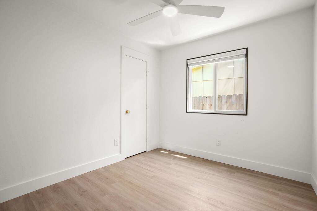 3 Bedroom Single Family Home/House's Image 12