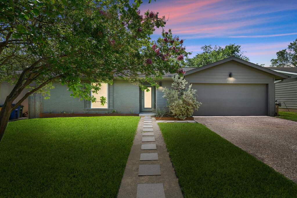 3 Bedroom Single Family Home/House's Image 28