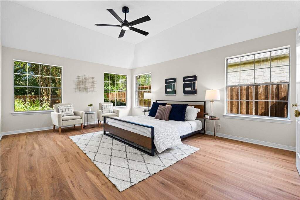 4 Bedroom Single Family Home/House's Image 15