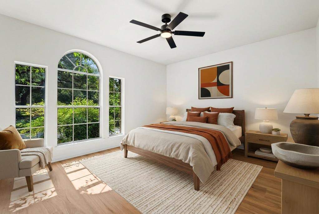 4 Bedroom Single Family Home/House's Image 19