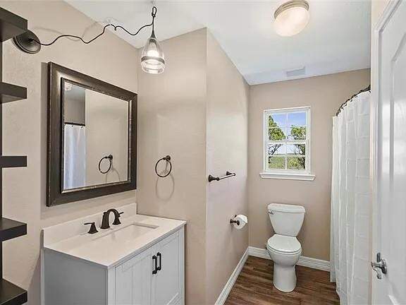 3 Bedroom Single Family Home/House's Image 11