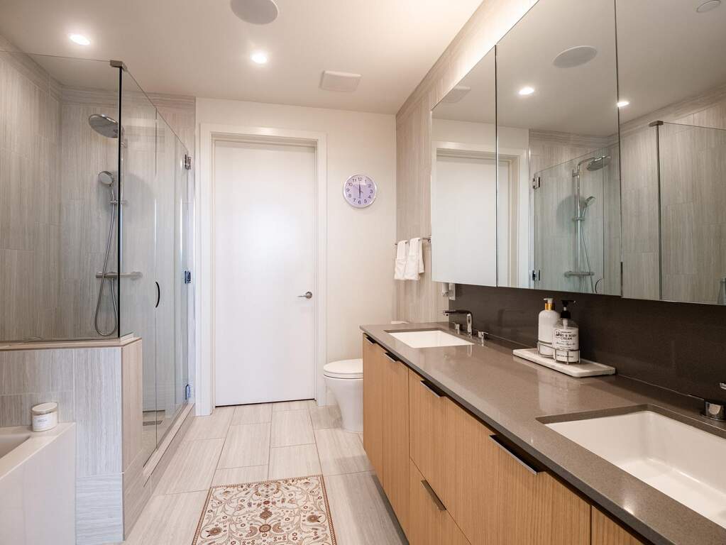 2 Bedroom Apartment/Flat's Image 12