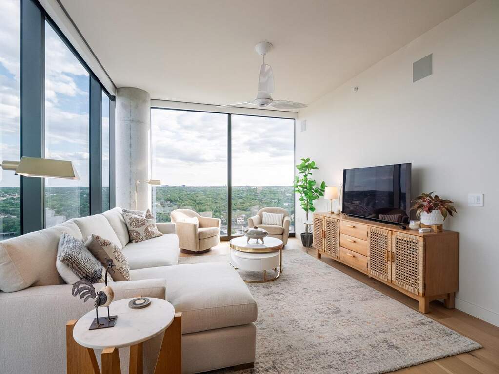 2 Bedroom Apartment/Flat's Image 5
