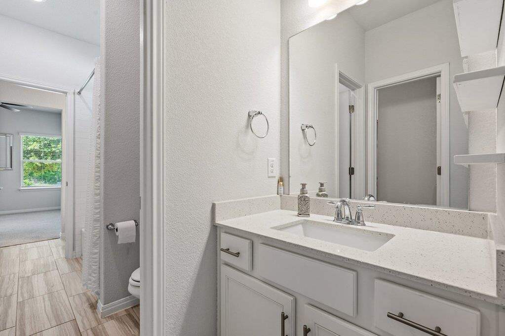 3 Bedroom Single Family Home/House's Image 21