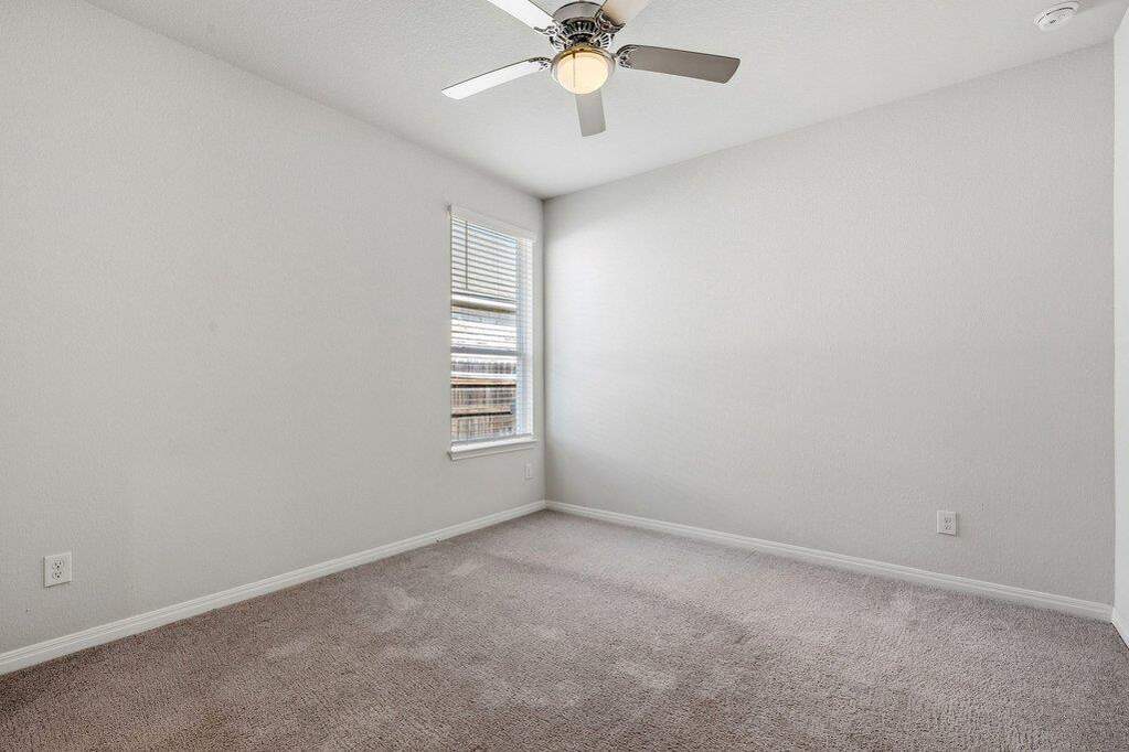 3 Bedroom Single Family Home/House's Image 22
