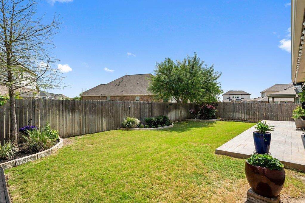 3 Bedroom Single Family Home/House's Image 33