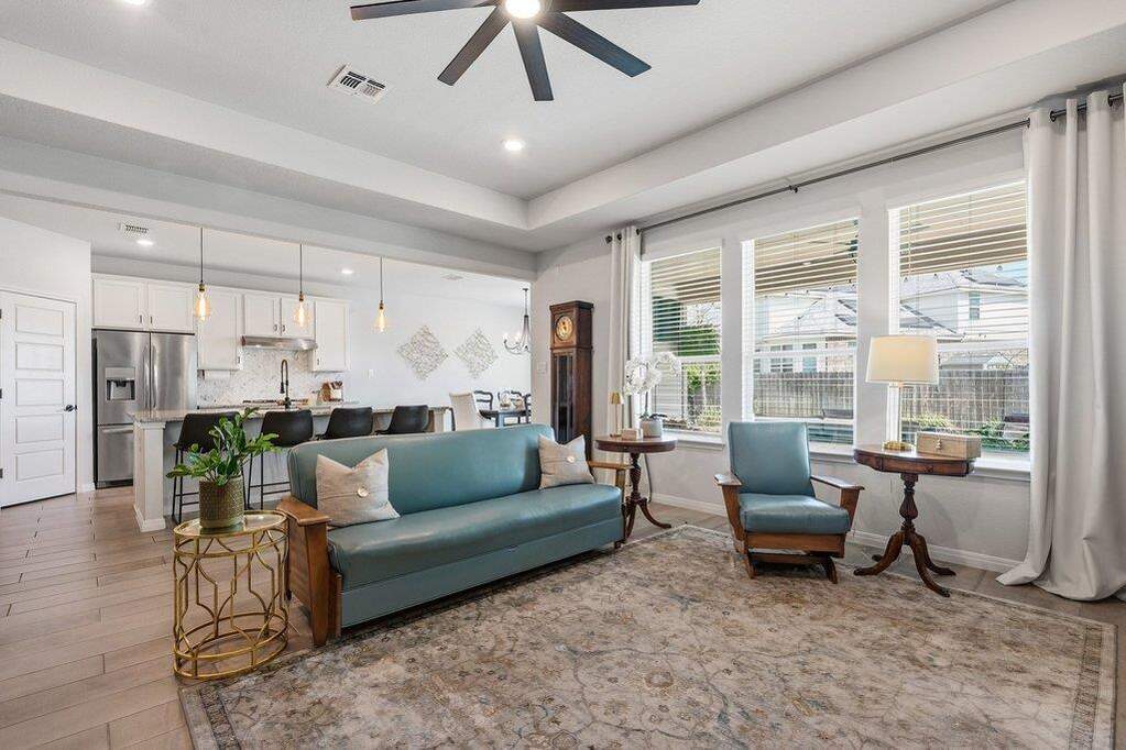 3 Bedroom Single Family Home/House's Image 4