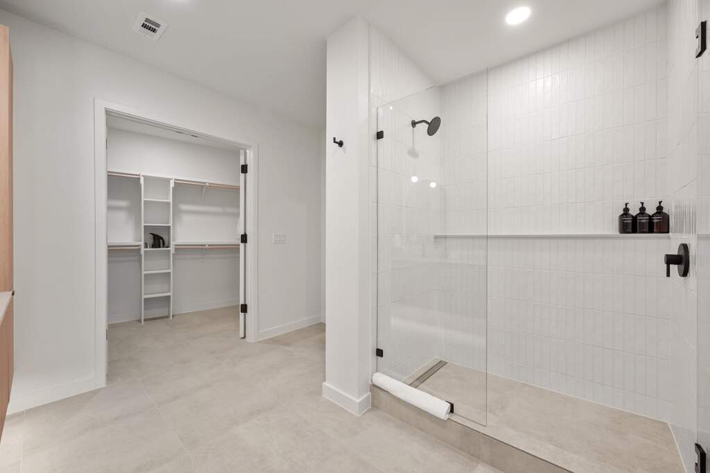 2 Bedroom Apartment/Flat's Image 19