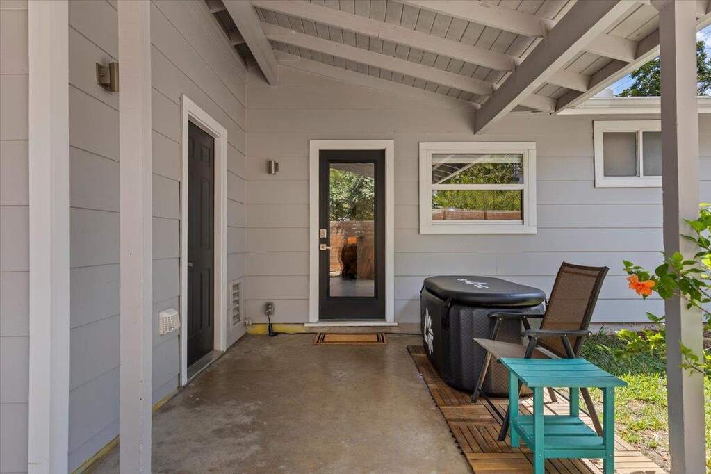 4 Bedroom Single Family Home/House's Image 18