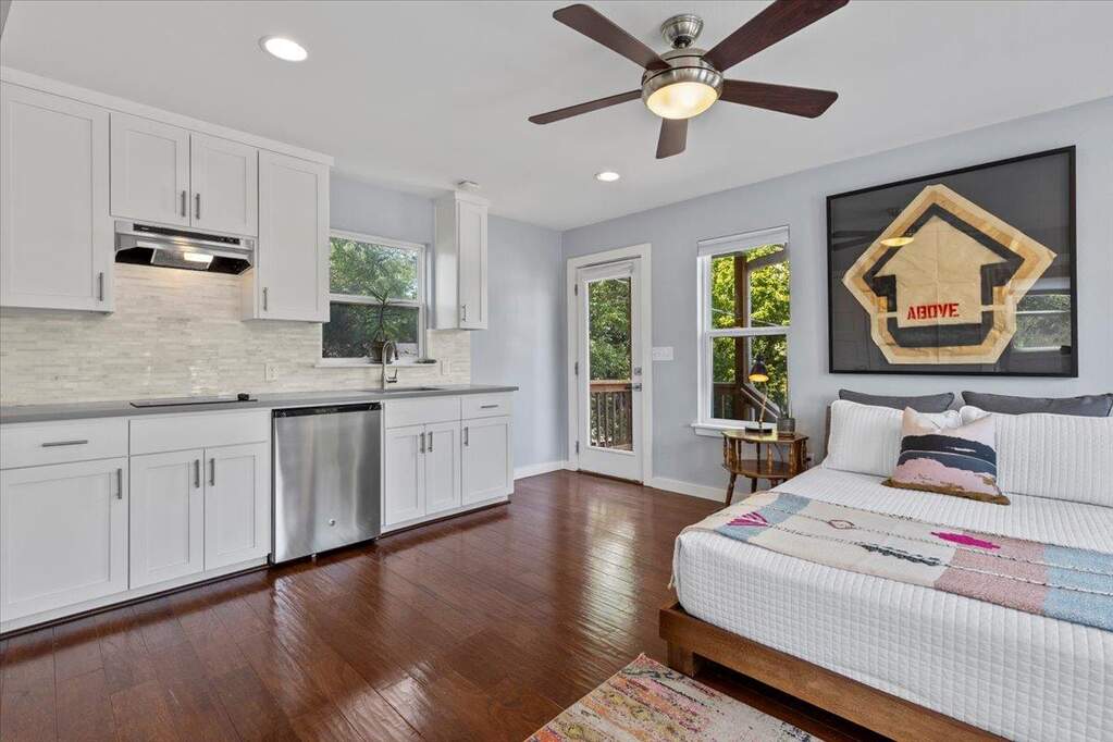 4 Bedroom Single Family Home/House's Image 21