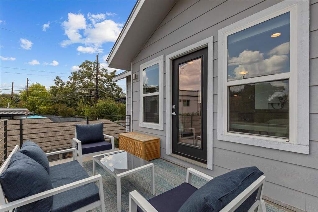 4 Bedroom Single Family Home/House's Image 28
