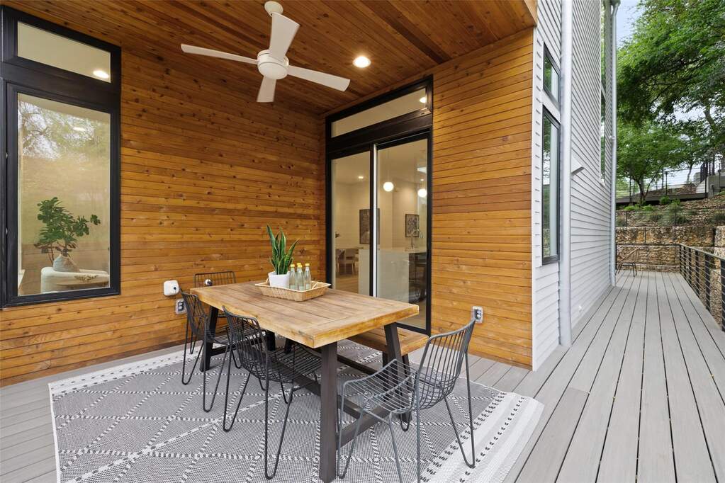 3 Bedroom Single Family Home/House's Image 29