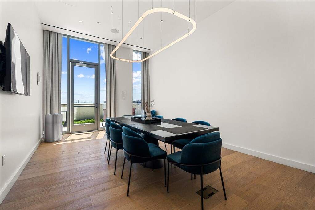 2 Bedroom Apartment/Flat's Image 28