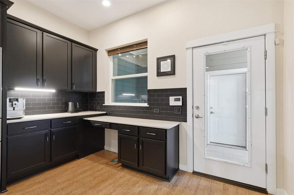 4 Bedroom Villa/Townhouse's Image 10