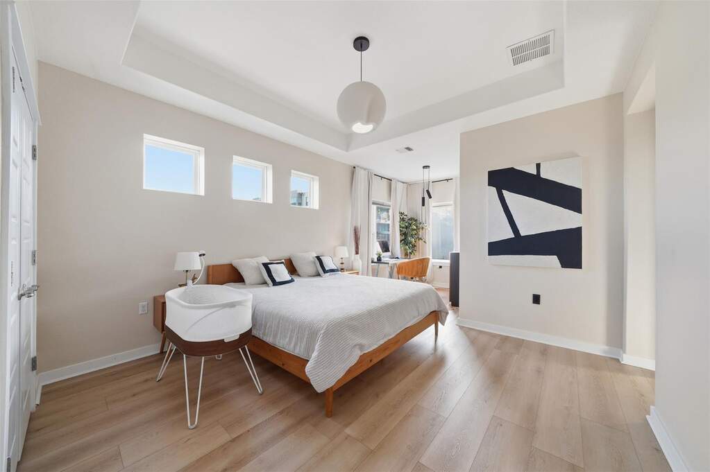 4 Bedroom Villa/Townhouse's Image 16