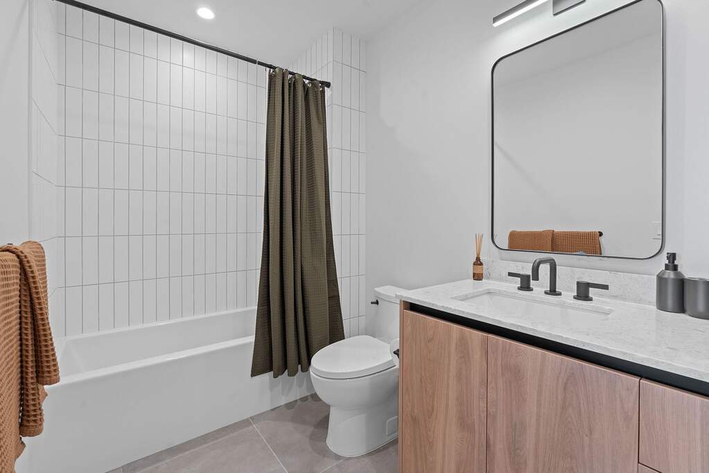 3 Bedroom Apartment/Flat's Image 8