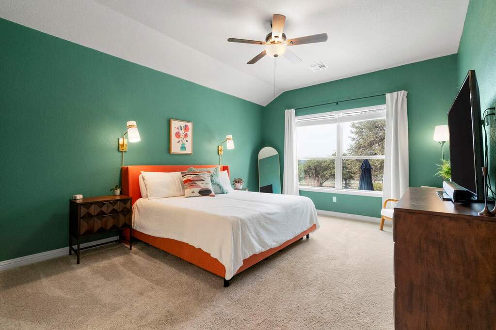 4 Bedroom Single Family Home/House's Image 13