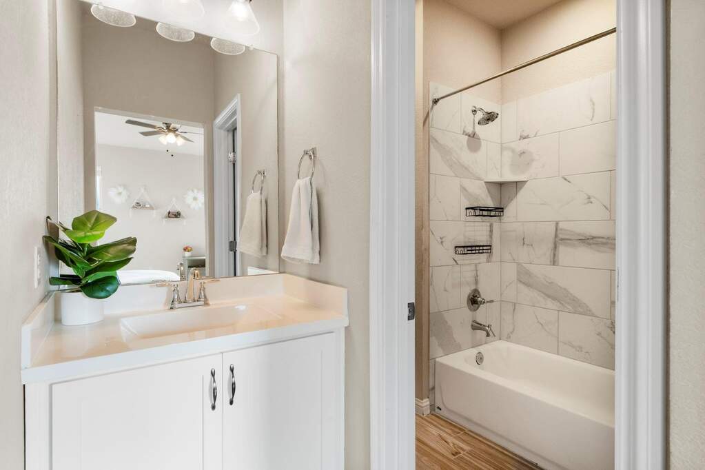 4 Bedroom Single Family Home/House's Image 26