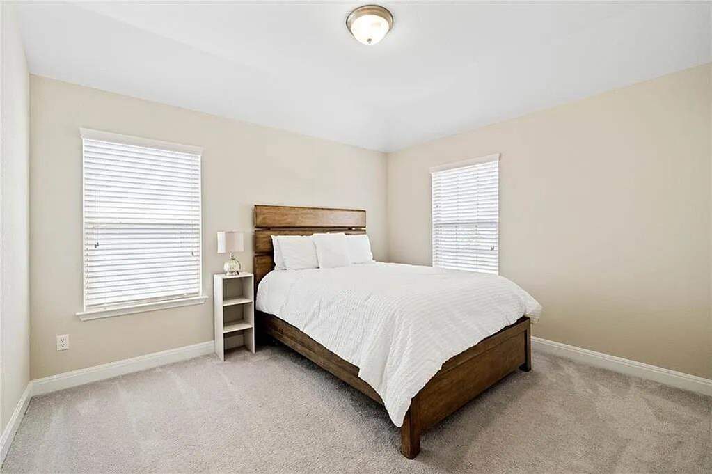 4 Bedroom Single Family Home/House's Image 13