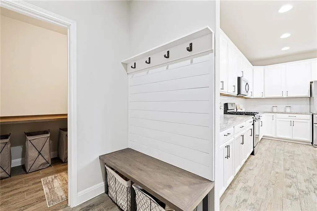 4 Bedroom Single Family Home/House's Image 15