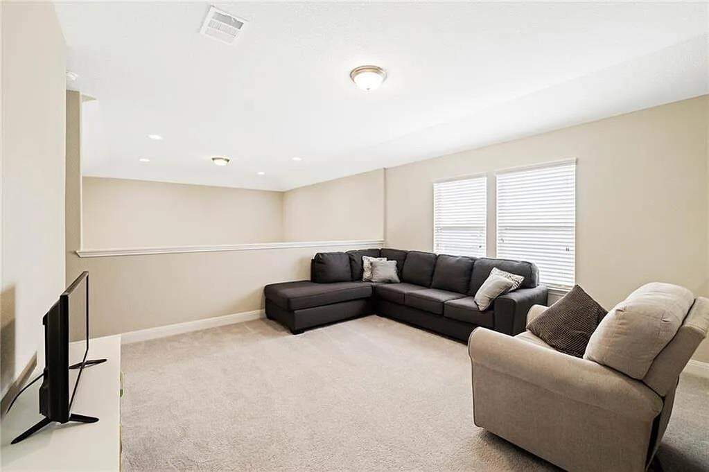 4 Bedroom Single Family Home/House's Image 20