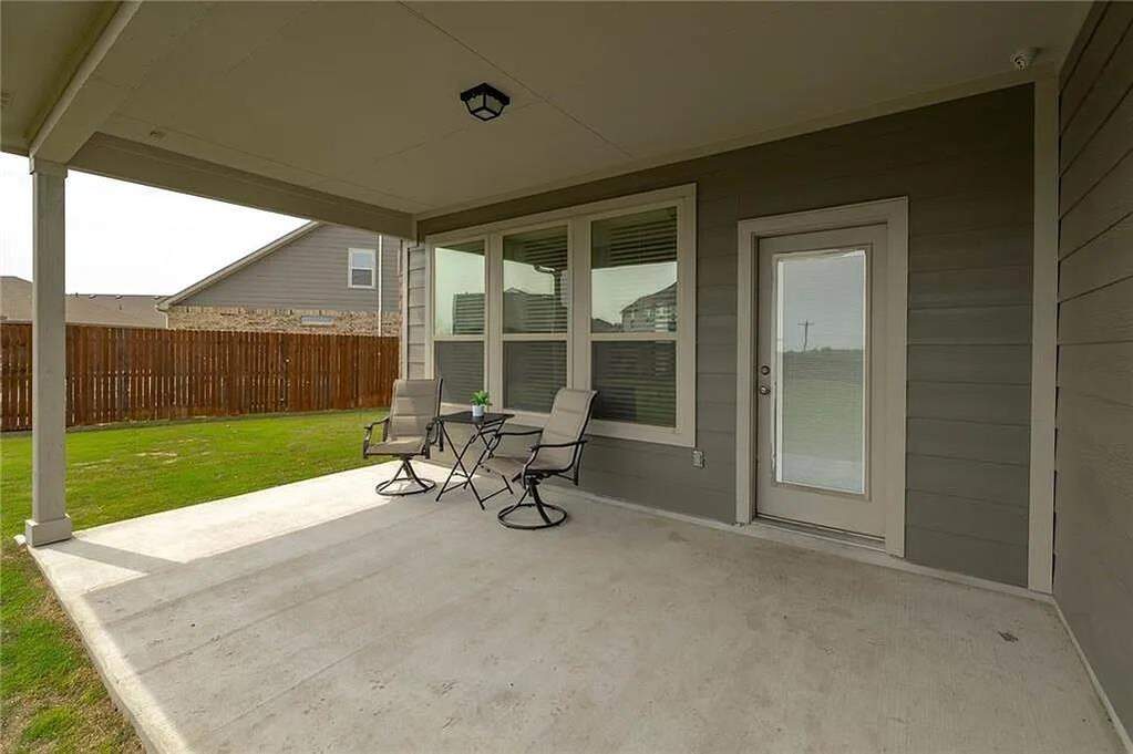 4 Bedroom Single Family Home/House's Image 22