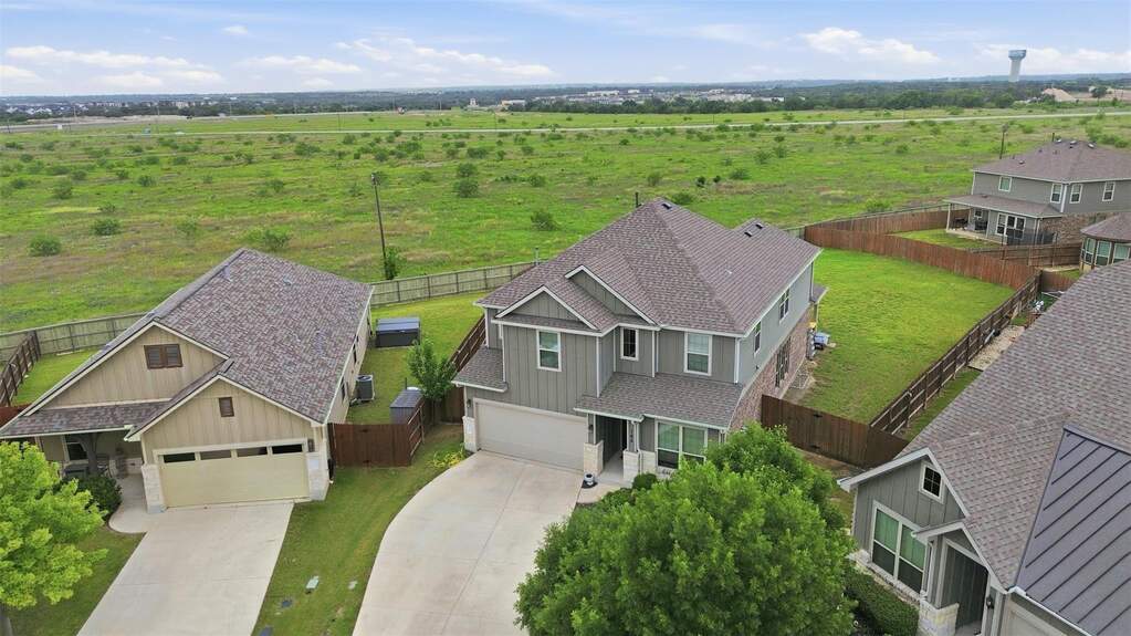 4 Bedroom Single Family Home/House's Image 23
