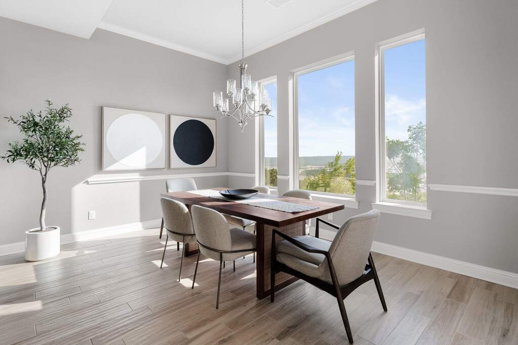 4 Bedroom Single Family Home/House's Image 10